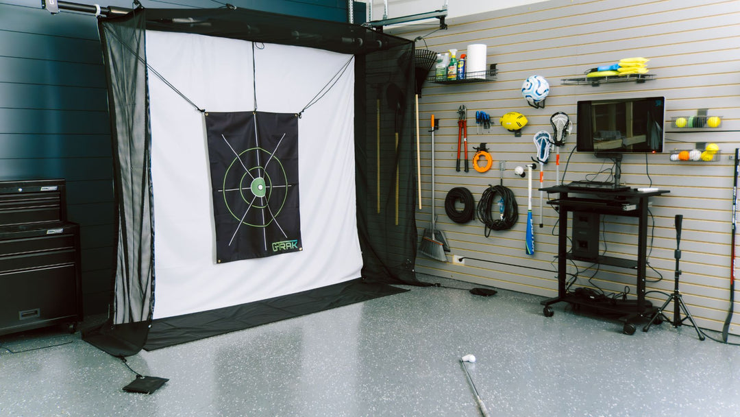 Using the G-TRAK Retractable Screen for Golf Practice Indoors - G-TRAK