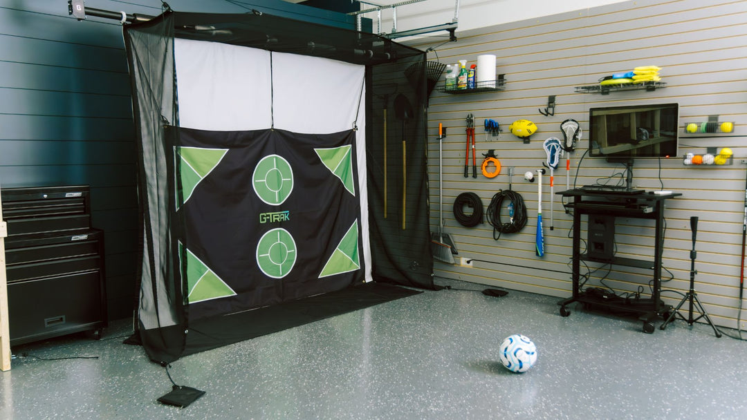 Using the G-TRAK Retractable Screen for Soccer Training Indoors - G-TRAK